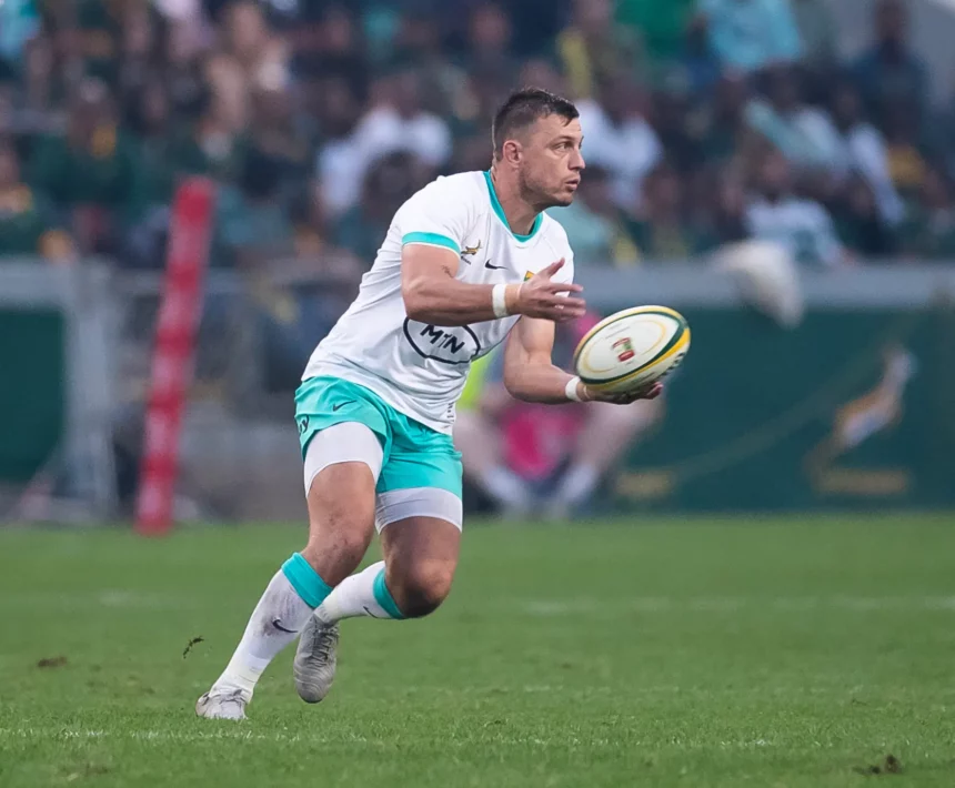 Handre Pollard Passing The Ball