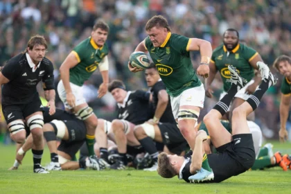 Jasper Wiese Carrying The Ball